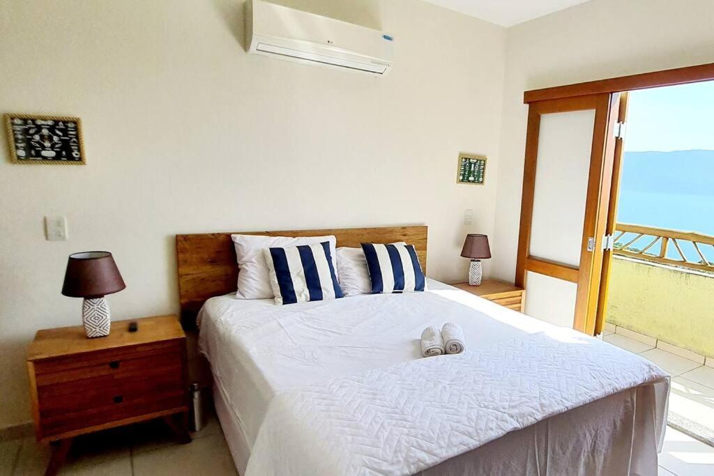 Residencia Em Condom, 1 Ou 2 Suites, Vista Para O Mar, Praia Do Curral, อิลญาเบลา ภายนอก รูปภาพ